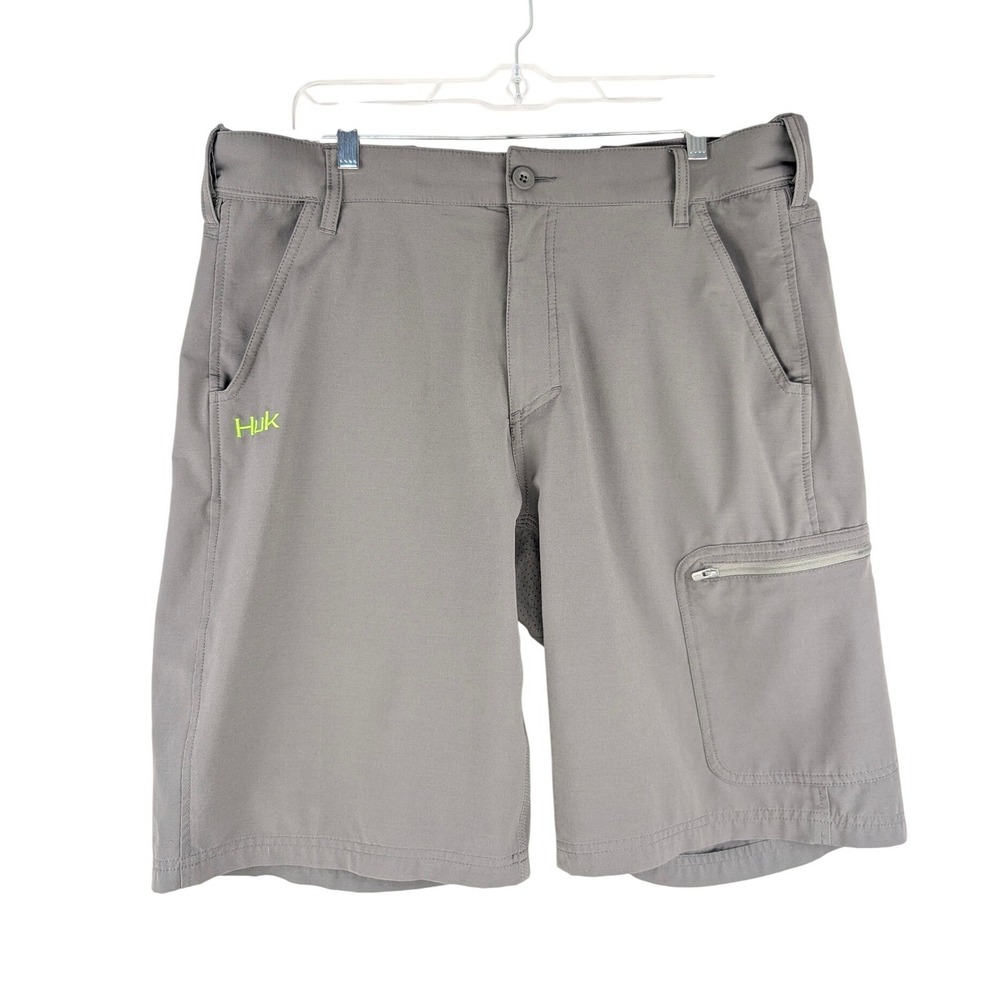 Huk Fishing Shorts Mens XL Gray Performance Stretch Cargo Utility Board Shorts